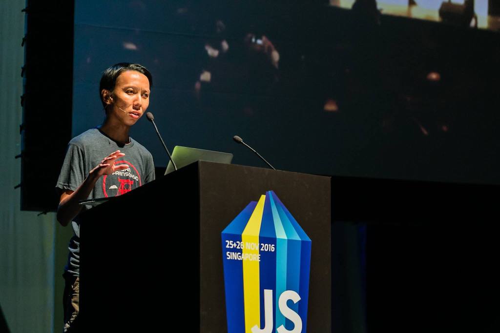 Chee Aun speaking at JSConf.Asia 2016