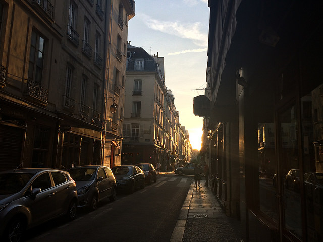 Sunset view from Rue Saint Louis en l'Ile