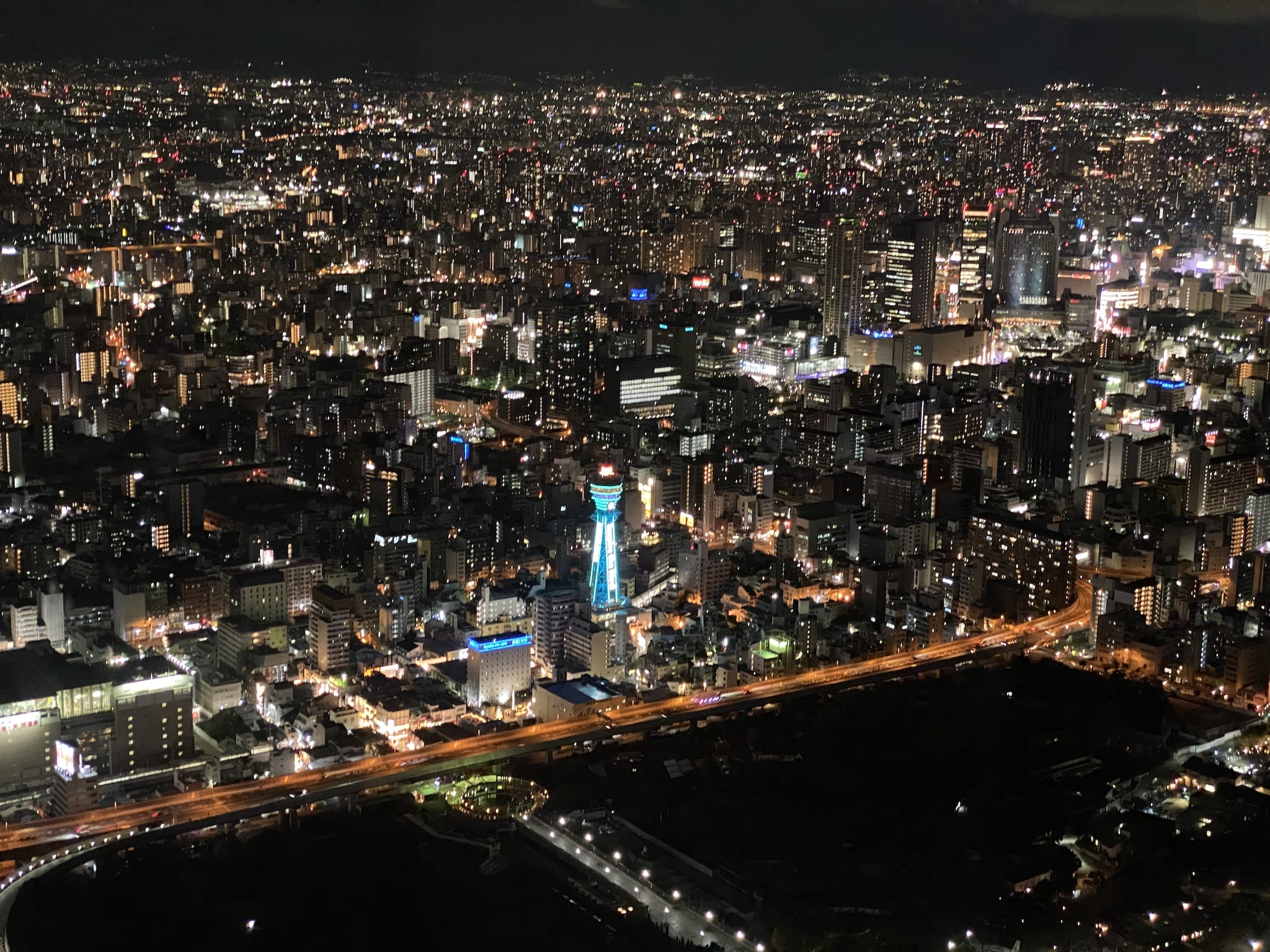 View from Harukas 300, looking at Osaka at night